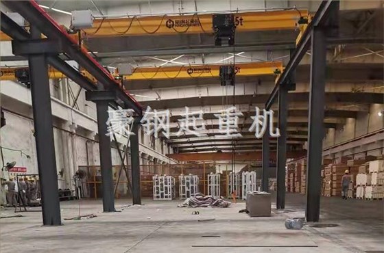 昆山鋁業豪鋼單梁起重機