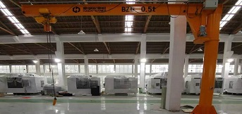 浙江金澳蘭機(jī)床公司訂購(gòu)兩臺(tái)豪鋼0.5噸懸臂起重機(jī)